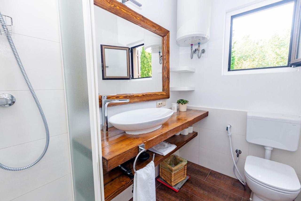 Residence Pecek Novigrad Istria Εξωτερικό φωτογραφία