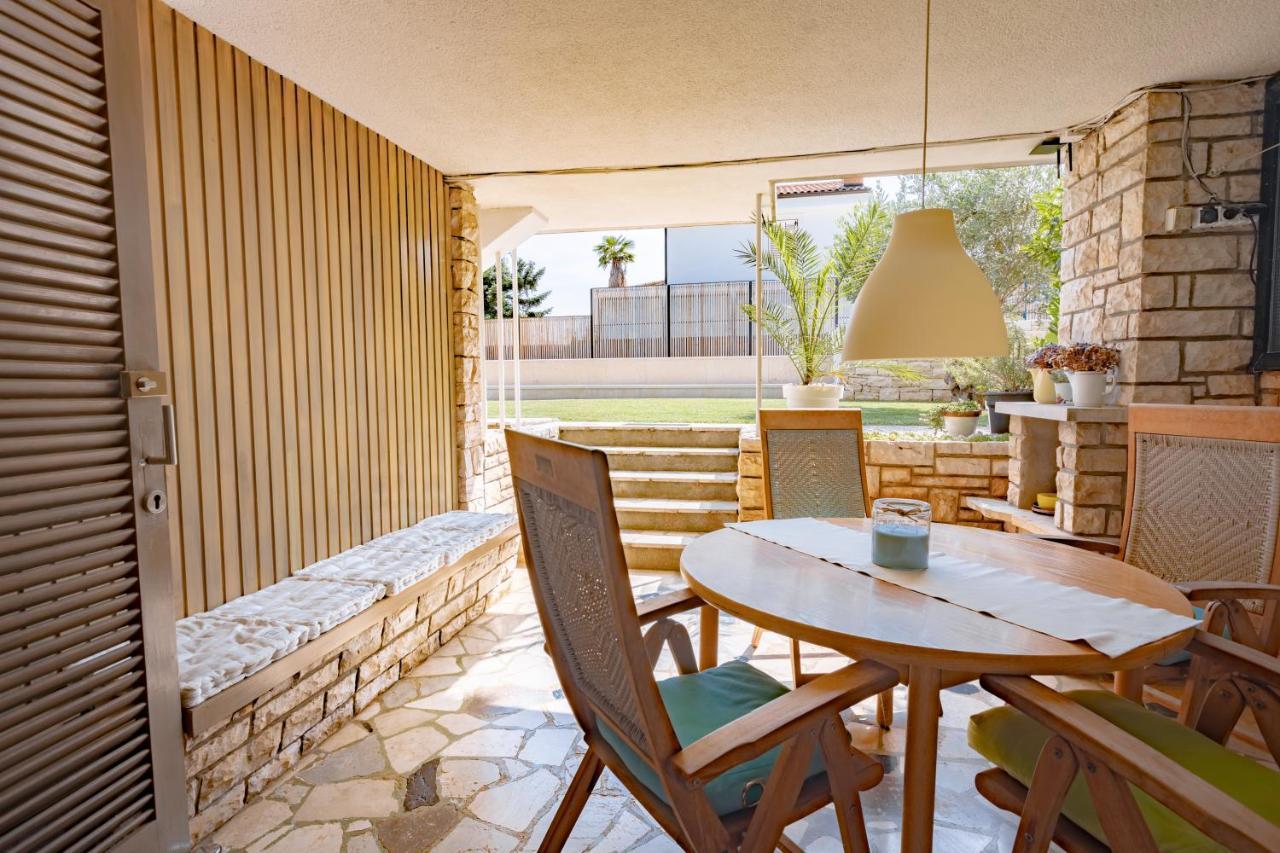 Residence Pecek Novigrad Istria Εξωτερικό φωτογραφία