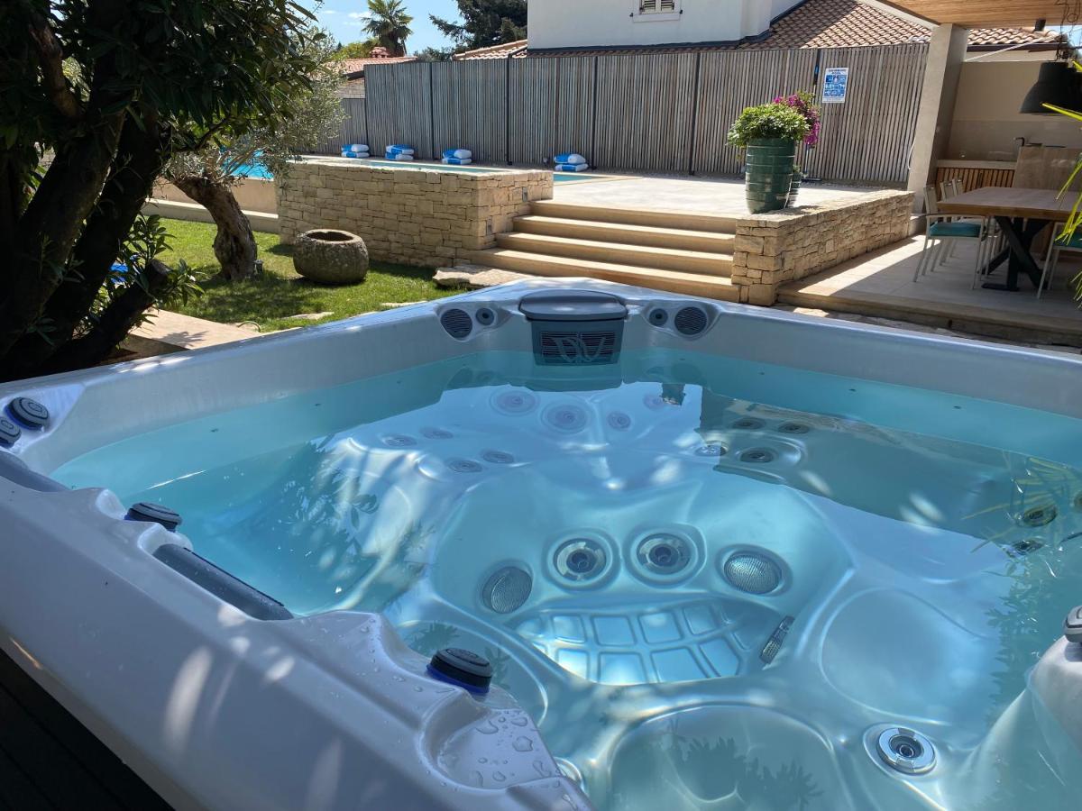 Residence Pecek Novigrad Istria Εξωτερικό φωτογραφία